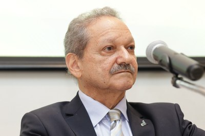 SESSÃO SOLENE TÍTULO DE CIDADANIA DE JOSÉ ROBSON DE OLIVEIRA  (11).jpg