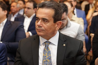 SESSÃO SOLENE TÍTULO DE CIDADANIA DE JOSÉ ROBSON DE OLIVEIRA  (13).jpg