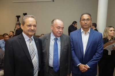 SESSÃO SOLENE TÍTULO DE CIDADANIA DE JOSÉ ROBSON DE OLIVEIRA  (54).jpg