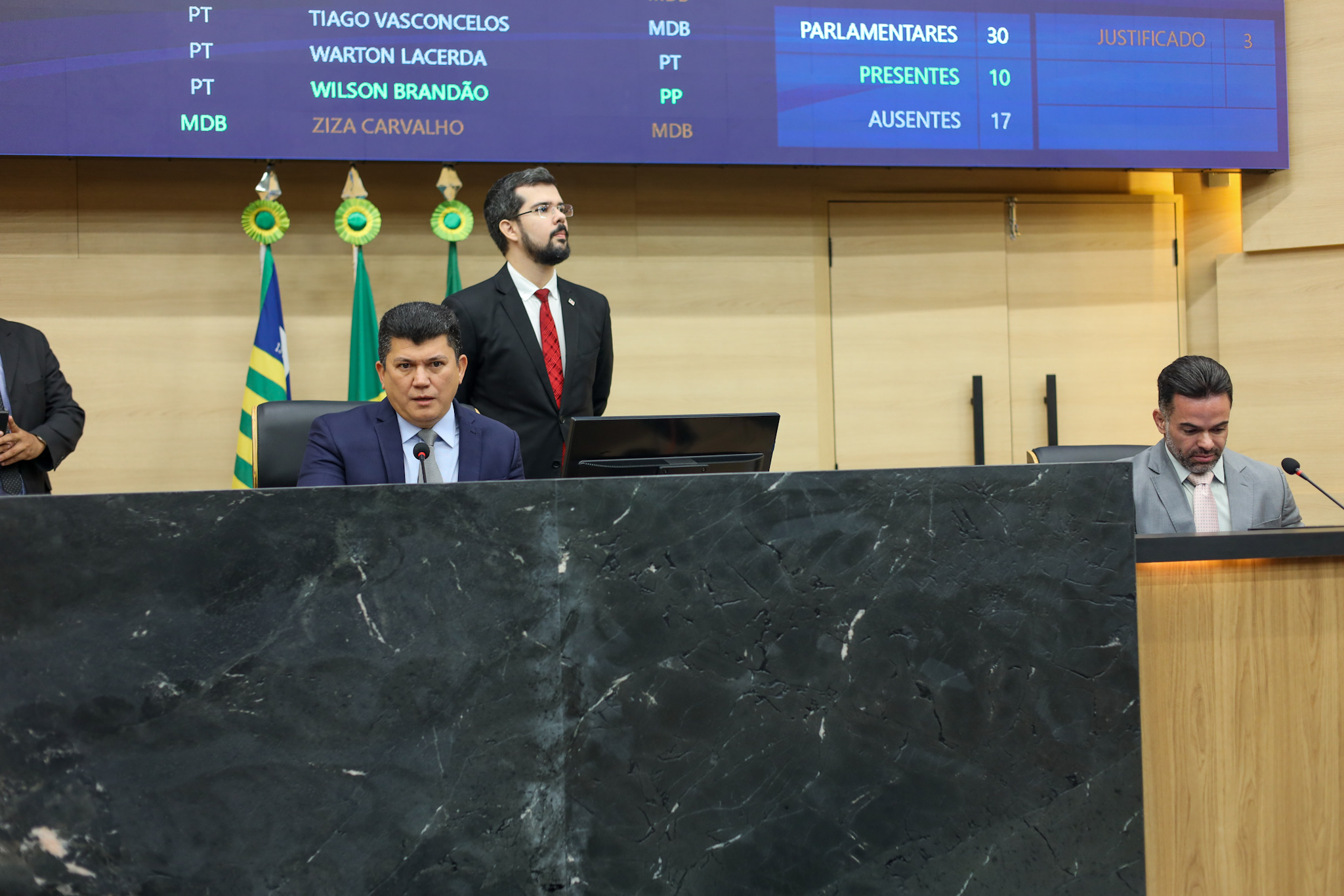 SESSÃO PLENÁRIA 14.04.2025.jpg