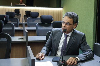 REUNIÃO COMISSÃO DE FINANÇAS  (1).jpg