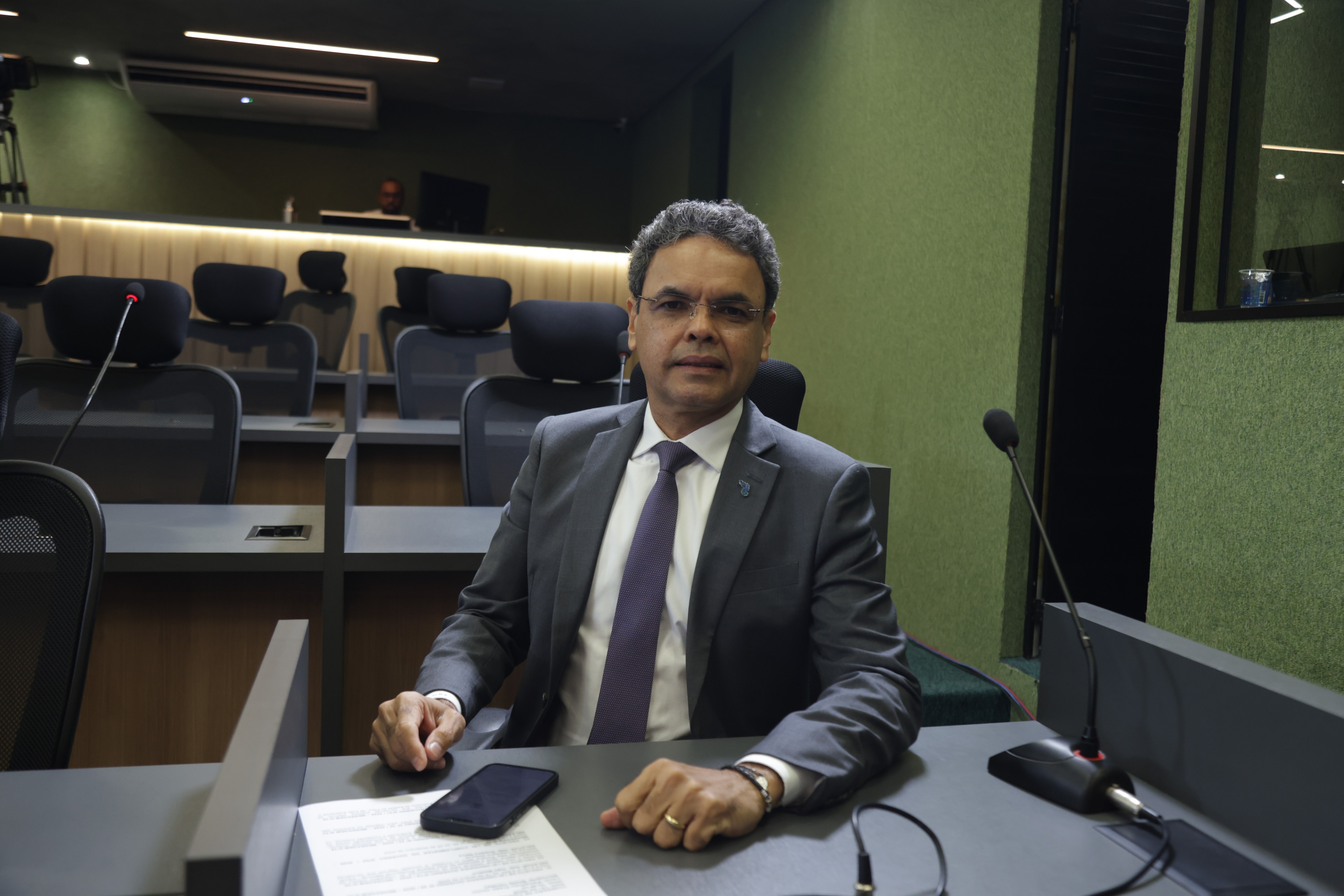 REUNIÃO COMISSÃO DE FINANÇAS  (3).jpg