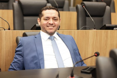 SESSÃO SOLENE EM HOMENAGEM AO DIA NACIONAL DO OFICIAL DE JUSTIÇA  (23).jpg