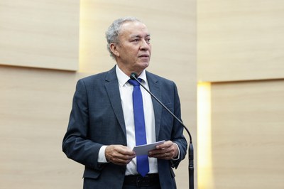 SESSÃO SOLENE EM HOMENAGEM AO DIA NACIONAL DO OFICIAL DE JUSTIÇA  (9).jpg