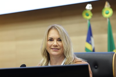 SESSÃO SOLENE TÍTULO DE CIDADANIA NEUSA DO RÊGO MONTEIRO (28).jpg