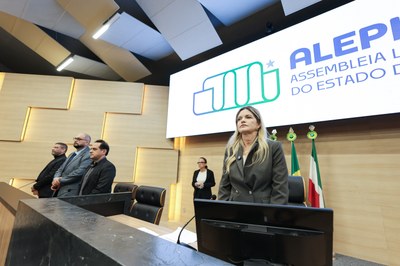 SESSÃO SOLENE 50 ANOS DA IGREJA DO EVANGELHO QUADRANGULAR (2).jpg