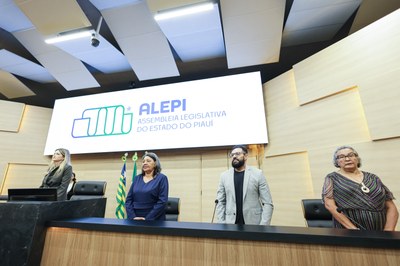 SESSÃO SOLENE 50 ANOS DA IGREJA DO EVANGELHO QUADRANGULAR (3).jpg