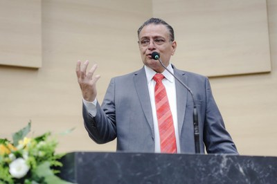 PLENÁRIO 28.04 (8) GESSIVALDO ISAIAS.jpg