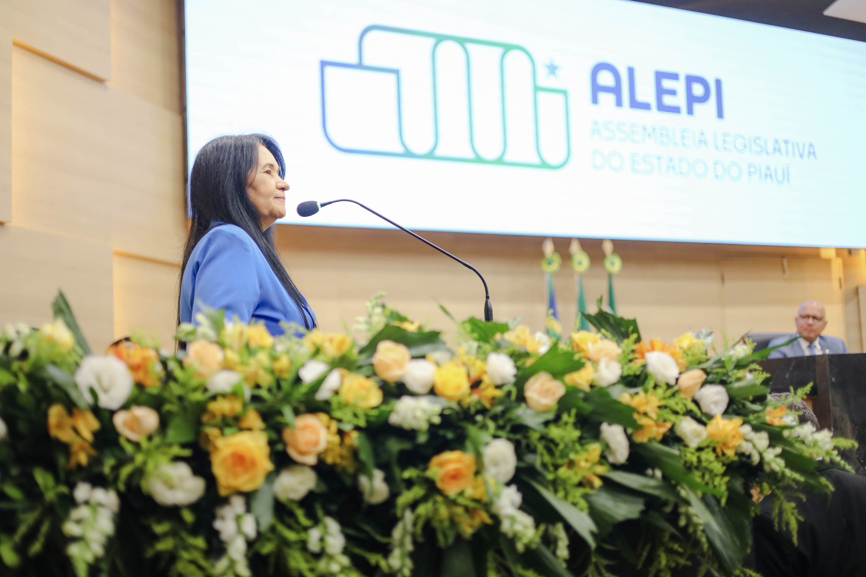 SESSÃO SOLENE PELA PASSAGEM DO DIA MUNDIAL DE CONSCIENTIZAÇÃO SOBRE O AUTISMO (10).jpg