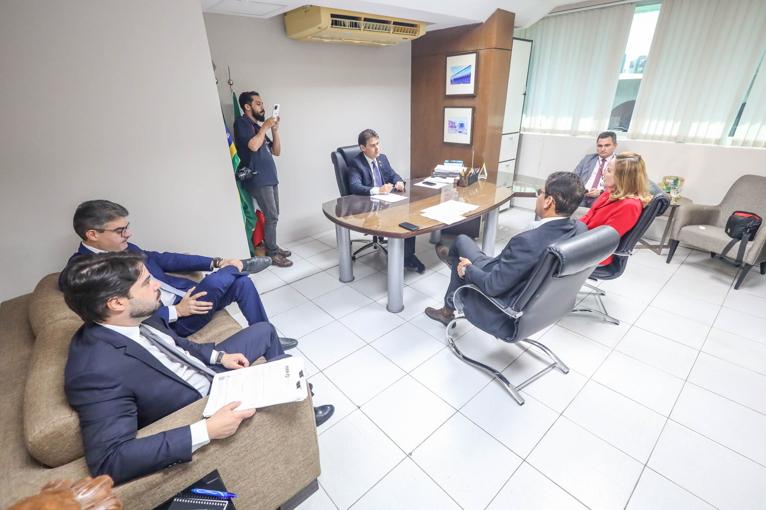 REUNIÃO PROCURADORA GERAL DE JUSTIÇA DRA CLAUDIA SEABRA (7).jpg