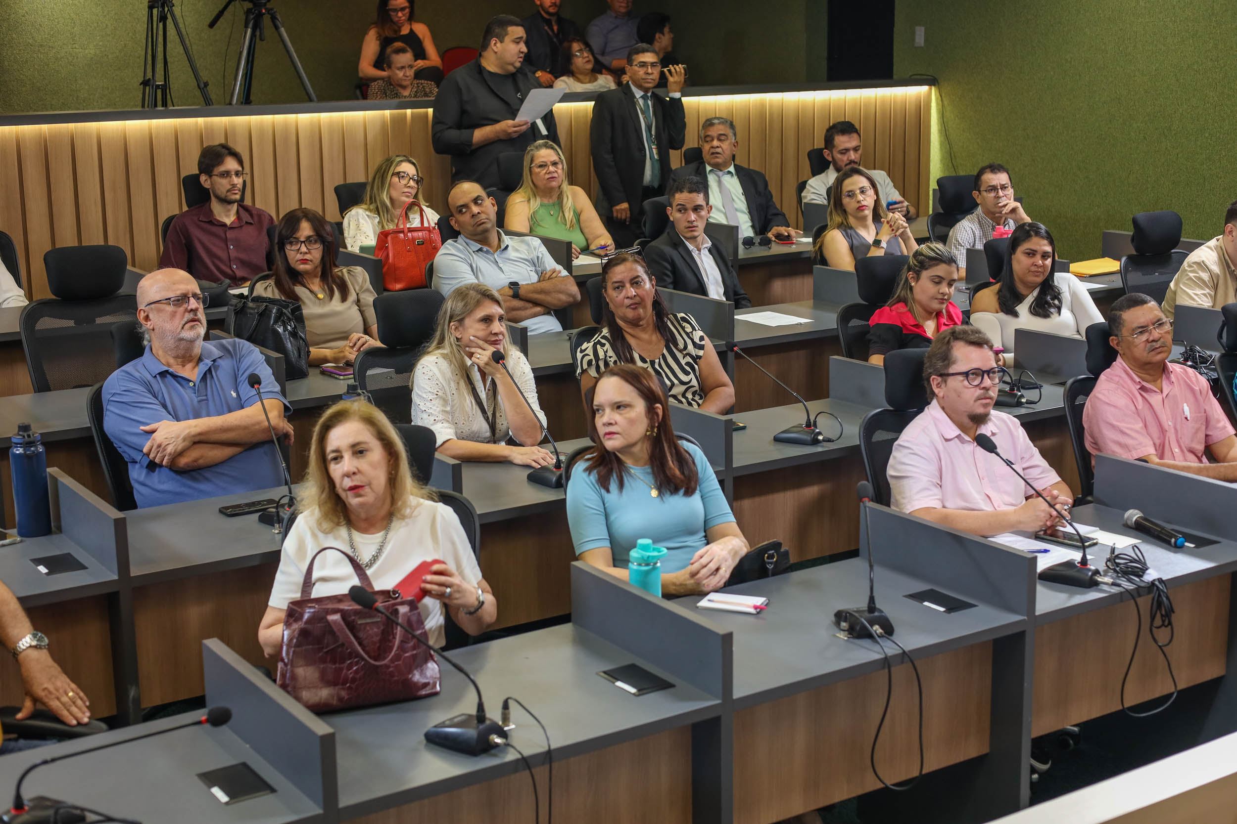 REUNIÃO SERVIDORES DA ALEPI (1).jpg