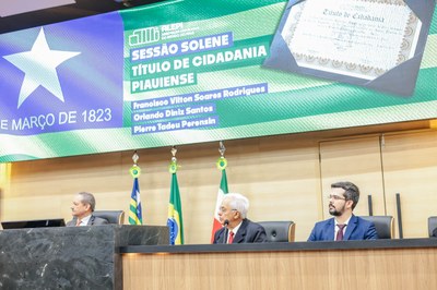 TÍTULO DE CIDADANIA AOS SENHORES FRANCISCO VILTON SOARES E ORLANDO DINIZ SANTOS (7).jpg