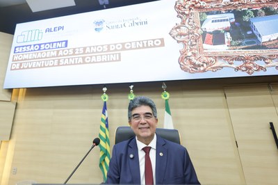 SESSÃO SOLENE PELOS 25 ANOS DO CENTRO DE JUVENTUDE SANTA CABRINI (10).jpg