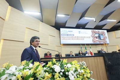 SESSÃO SOLENE PELOS 25 ANOS DO CENTRO DE JUVENTUDE SANTA CABRINI (27).jpg
