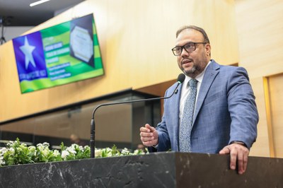 TÍTULO DE CIDADANIA AOS JUIZES ULYSSES GONÇALVES DA SILVA NETO, ALEXSANDRO ARAUJO TRINDADE E MARKUS CALADO, DO TJPI (12).jpg