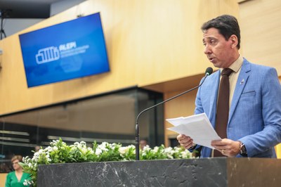 TÍTULO DE CIDADANIA AOS JUIZES ULYSSES GONÇALVES DA SILVA NETO, ALEXSANDRO ARAUJO TRINDADE E MARKUS CALADO, DO TJPI (24).jpg