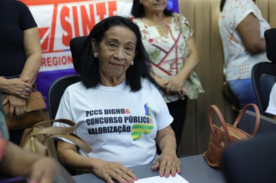 AUDIÊNCIA PUBLICA NA COMISSÃO DE EDUCAÇÃO PARA DEBATER CARGOS E SALÁRIOS DOS PROFESSORES - FOTOS REGIS FALCÃO ASCOM ALEPI (11).jpg