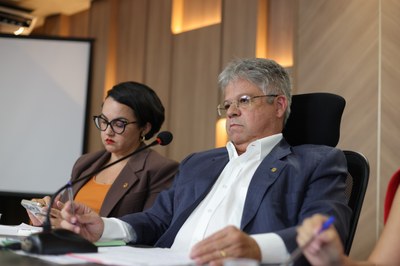 AUDIÊNCIA PUBLICA NA COMISSÃO DE EDUCAÇÃO PARA DEBATER CARGOS E SALÁRIOS DOS PROFESSORES - FOTOS REGIS FALCÃO ASCOM ALEPI (20).jpg