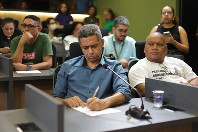 AUDIÊNCIA PUBLICA NA COMISSÃO DE EDUCAÇÃO PARA DEBATER CARGOS E SALÁRIOS DOS PROFESSORES - FOTOS REGIS FALCÃO ASCOM ALEPI (22).jpg