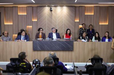 AUDIÊNCIA PUBLICA NA COMISSÃO DE EDUCAÇÃO PARA DEBATER CARGOS E SALÁRIOS DOS PROFESSORES - FOTOS REGIS FALCÃO ASCOM ALEPI.jpg