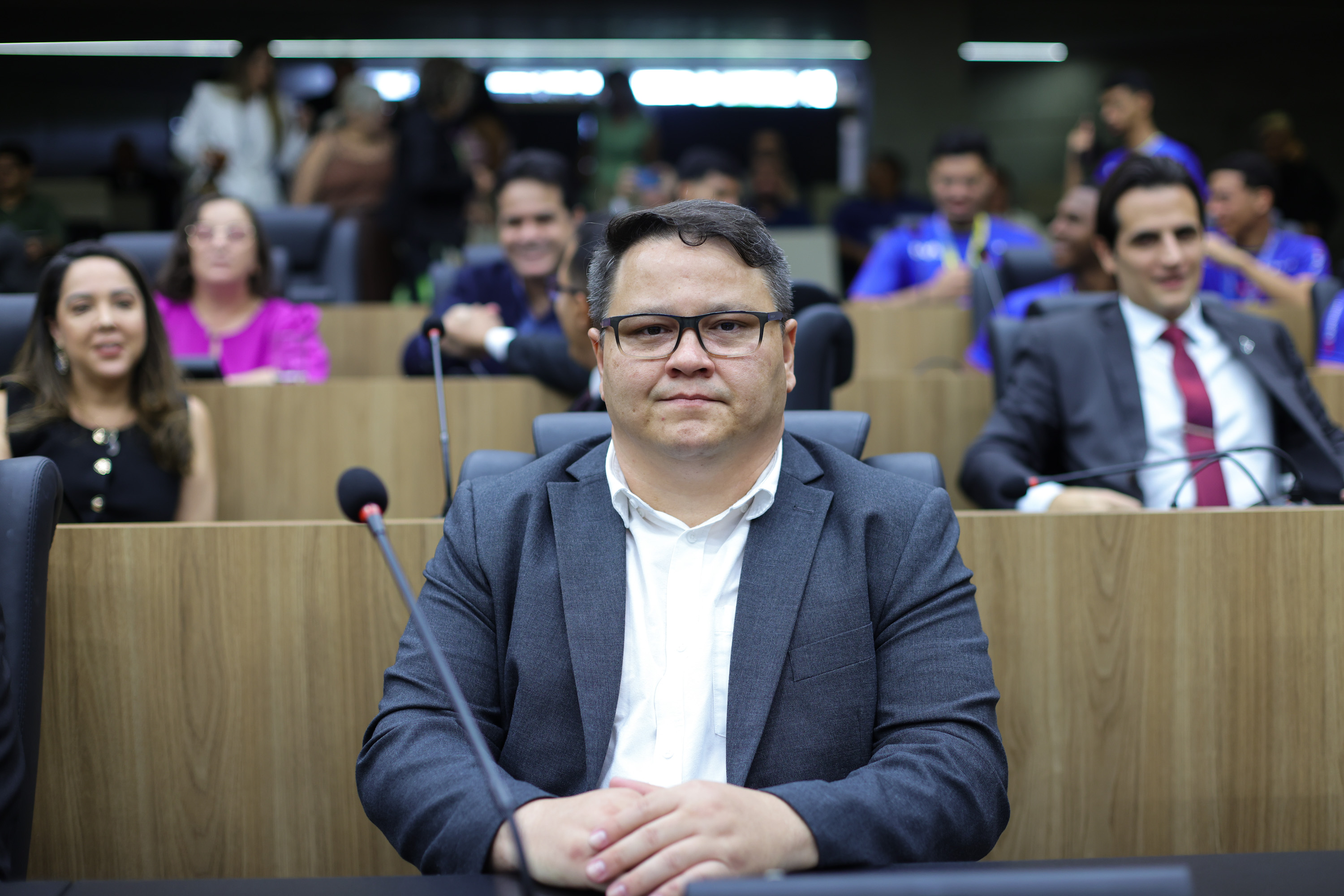 SESSÃO SOLENE TÍTULO DE CIDADANIA AO SR JÂNIO JANQUIÊ BEZERRA DINIZ - FOTOS REGIS FALCÃO ASCOM ALEPI (13).jpg