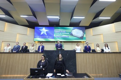 SESSÃO SOLENE TÍTULO DE CIDADANIA AO SR JÂNIO JANQUIÊ BEZERRA DINIZ - FOTOS REGIS FALCÃO ASCOM ALEPI (17).jpg