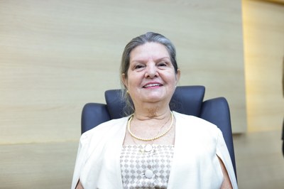 SESSÃO SOLENE TÍTULO DE CIDADANIA AO SR JÂNIO JANQUIÊ BEZERRA DINIZ - FOTOS REGIS FALCÃO ASCOM ALEPI (7).jpg
