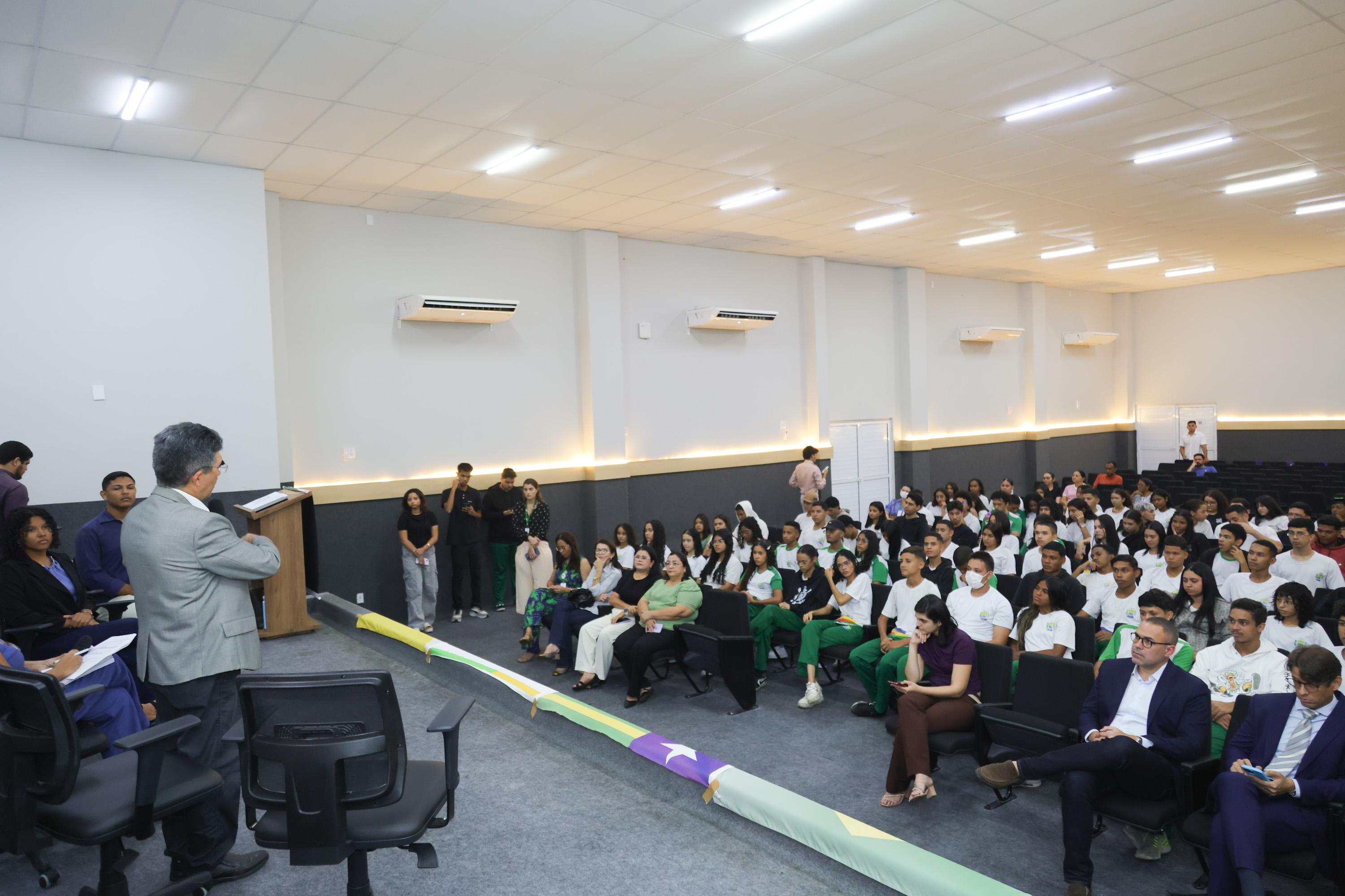DEBATE PARLAMENTO DO FUTURO - FOTOS REGIS FALCÃO ASCOM ALEPI  (14).jpg