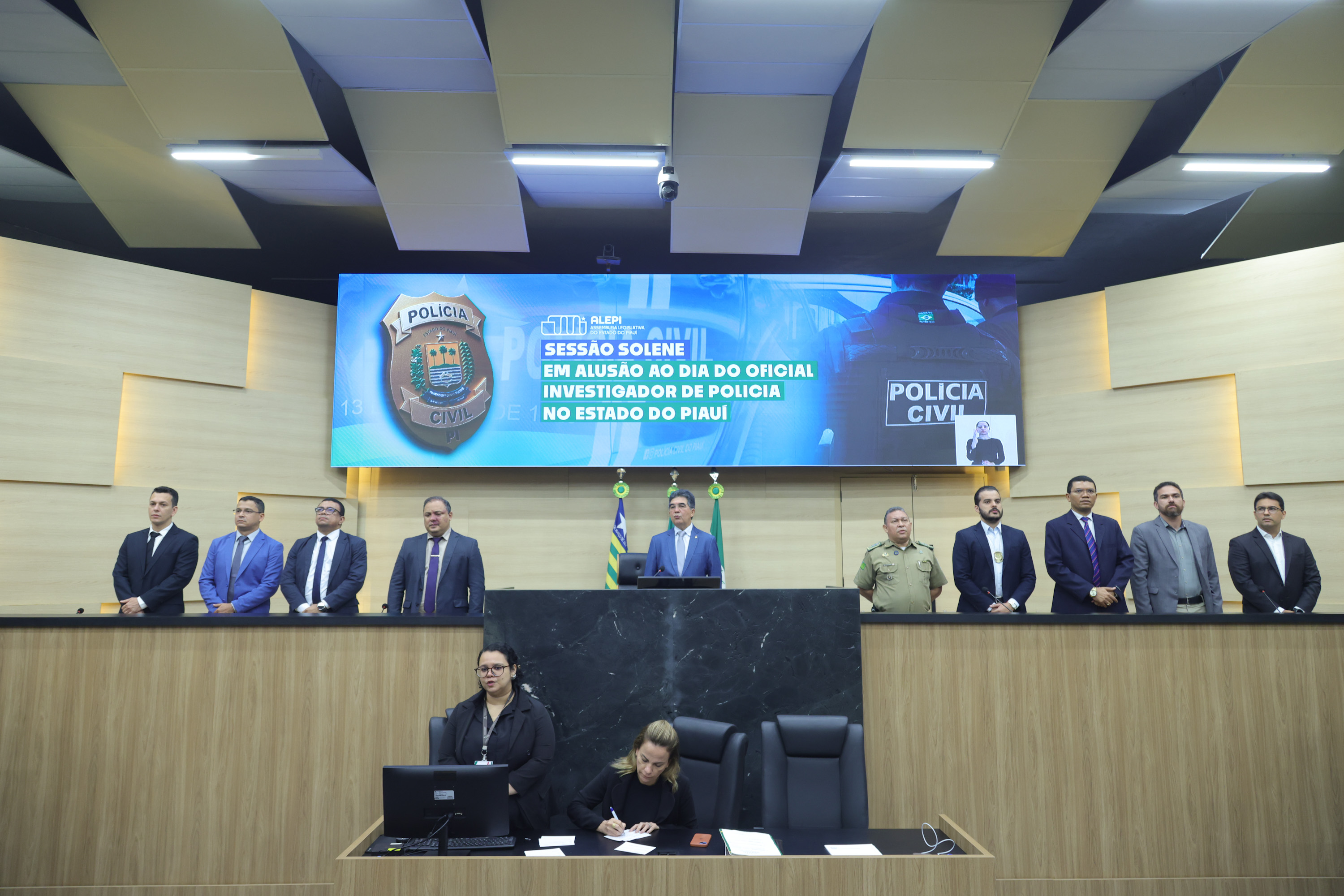 SESSÃO SOLENE PELO DIA DO INVESTIGADOR DE POLÍCIA - FOTOS REGIS FALCÃO ASCOM ALEPI  (3).jpg