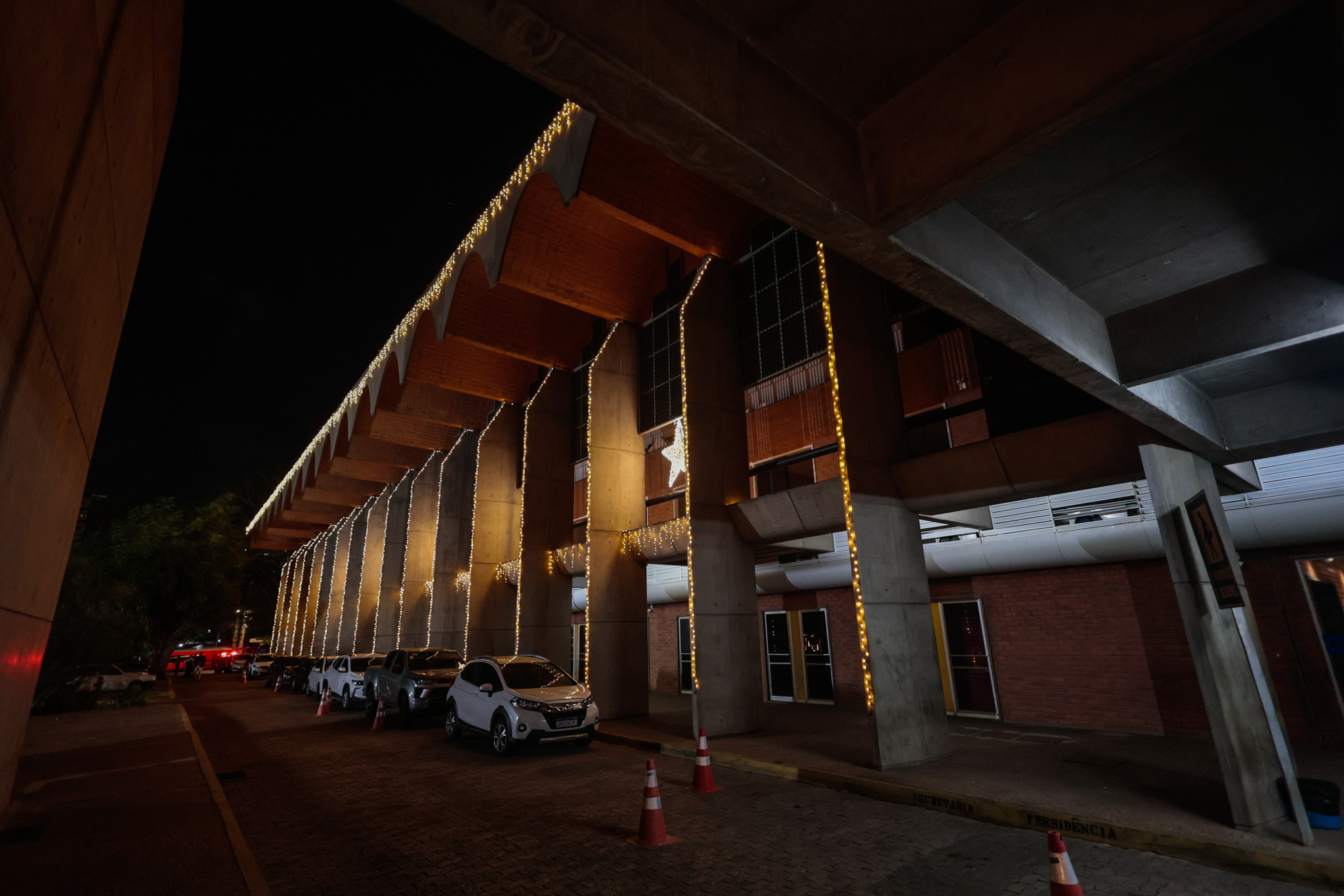 LANÇAMENT DO LIVRO DOS 190 ANOS ALEPI E PREMIO DO JORNALISMO DA ALEPI (19).jpg