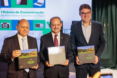 LANÇAMENT DO LIVRO DOS 190 ANOS ALEPI E PREMIO DO JORNALISMO DA ALEPI (24).jpg