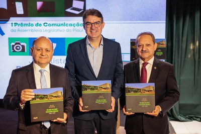 LANÇAMENT DO LIVRO DOS 190 ANOS ALEPI E PREMIO DO JORNALISMO DA ALEPI (25).jpg