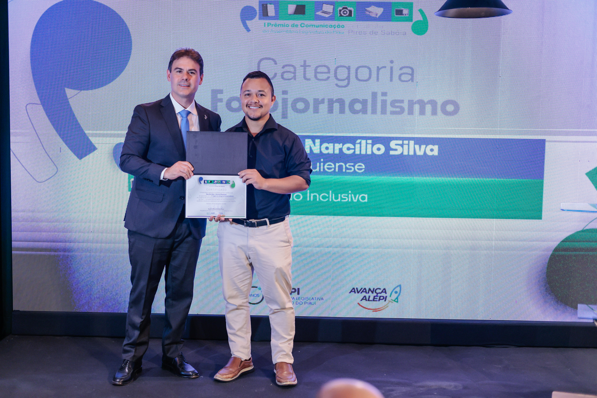 LANÇAMENT DO LIVRO DOS 190 ANOS ALEPI E PREMIO DO JORNALISMO DA ALEPI (41).jpg