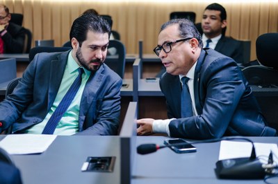 REUNIÃO EXTRAORDINÁRIA DA CCJ - FOTOS THIAGO AMARAL ALEPI (8).jpg