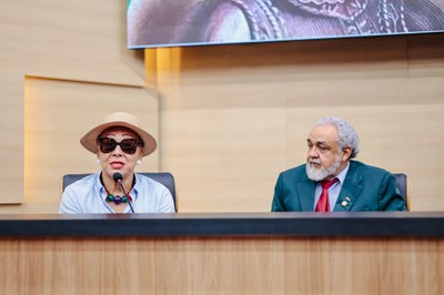 SESSÃO SOLENE QUINTO CENTENÁRIO DE LUIZ VAZ CAMOES - FOTOS THIAGO AMARAL ALEPI (12).jpg