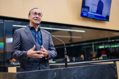 SESSÃO SOLENE QUINTO CENTENÁRIO DE LUIZ VAZ CAMOES - FOTOS THIAGO AMARAL ALEPI (13).jpg