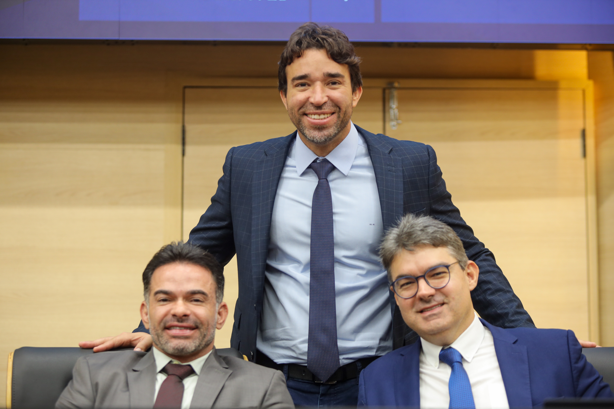 B.SÁ MARDEN MENEZES LUCIANO NUNES