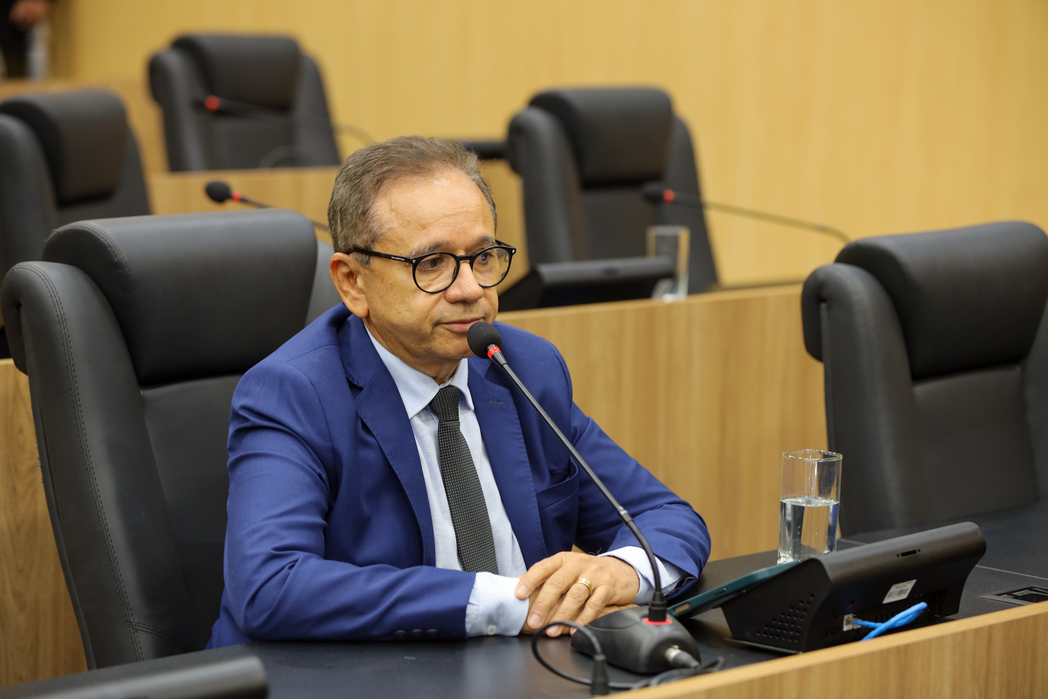 DR HÉLIO