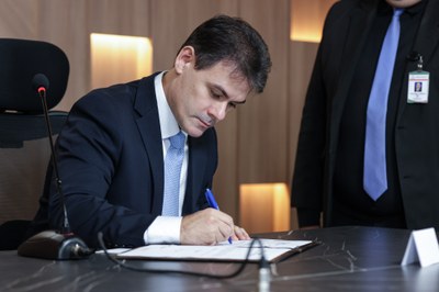IMAGENS DO DIA 13022025 SESSÃO ORDINÁRIA (9).jpg