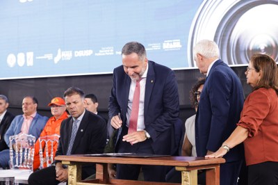IMAGENS DO DIA 19022025 ASSINATURA DO TERMOS DE ADESÃO AO PROGRAMA DE ESCUTA SUSP (8).jpg