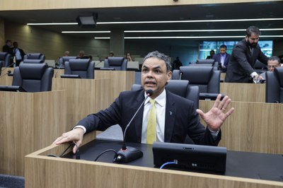 IMAGENS DO DIA 20022025 SESSÃO ORDINÁRIA DEPUTADO GIL CARLOS (9).jpg