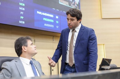 IMAGENS DO DIA 24.02.2025- SESSÃO PLENÁRIA DEP SEVERO E DEP MARDEM.jpg