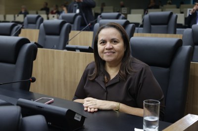 IMAGENS DO DIA 26022025  SESSÃO ORDINÁRIA DEPUTADA ELISANGELA MOURA.jpg