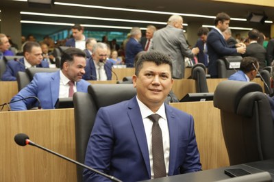 POSSE DA NOVA DIRETORIA DA ALEPI BIENIO 2025-2026 (29) DEPUTADO RUBENS VIEIRA.jpg