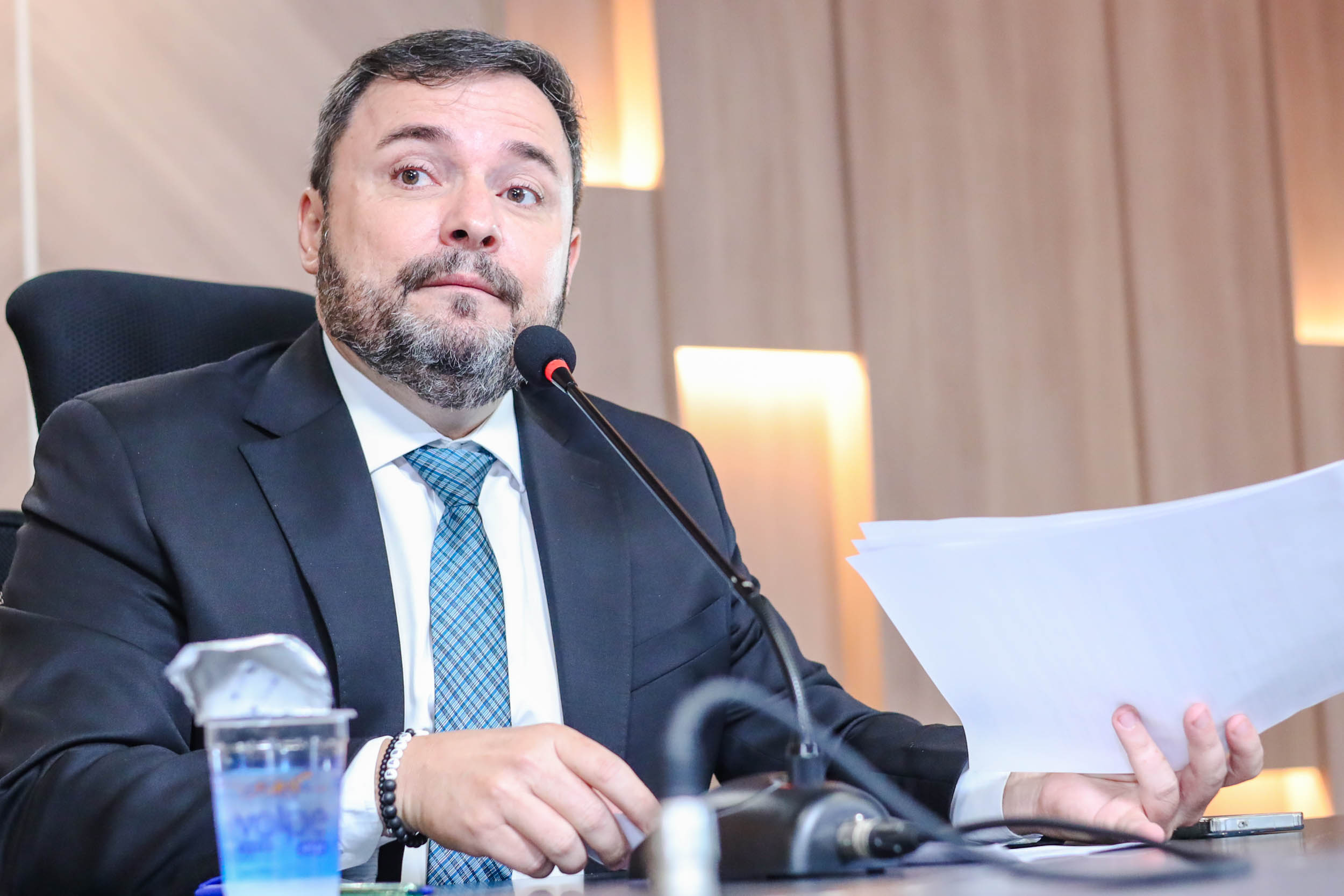 COMISSÃO DE CONSTITUIÇÃO E JUSTIÇA 01.07 (5).jpg