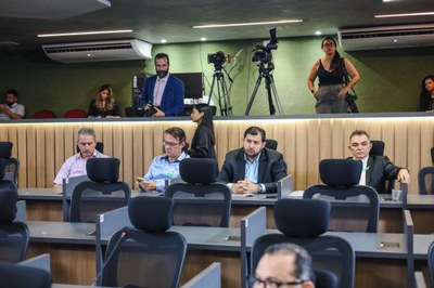 COMISSÃO DE CONSTITUIÇÃO E JUSTIÇA 01.07 (7).jpg