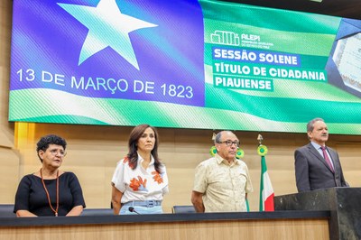 CONCESSÃO DE TÍTULO DE CIDADANIA Á SENHORA CLARA INES NICHOLLS E AO SENHOR MIGUEL ANGEL (6).jpg