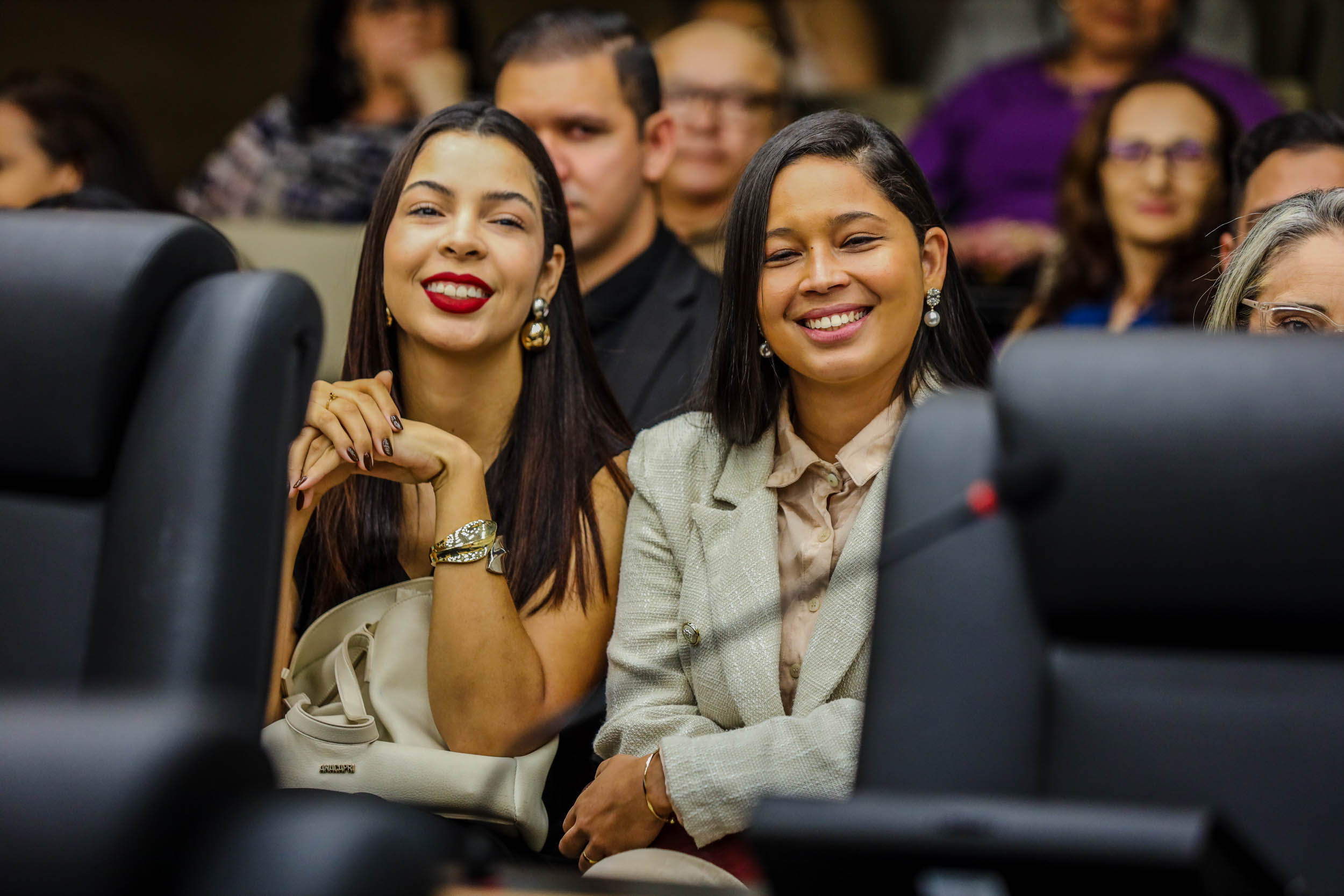 ENTREGA DE CERTIFICADOS PÓS GRADUAÇÃO DA ESCOLA DO LEGISLATIVO (18).jpg