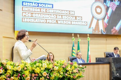 ENTREGA DE CERTIFICADOS PÓS GRADUAÇÃO DA ESCOLA DO LEGISLATIVO (20).jpg
