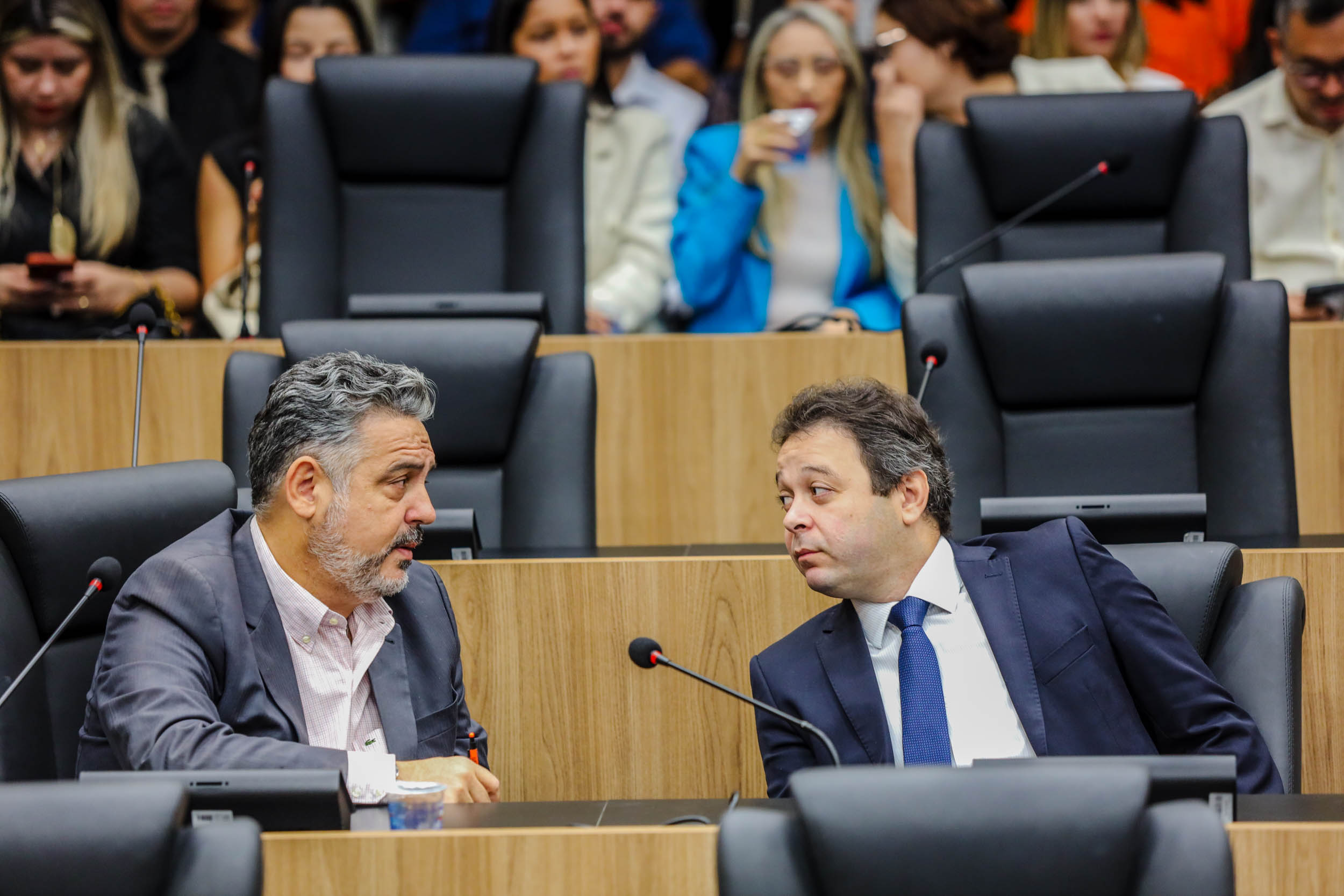 ENTREGA DE CERTIFICADOS PÓS GRADUAÇÃO DA ESCOLA DO LEGISLATIVO (23).jpg